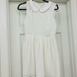 Frenchi xs white dress in excellent condition!